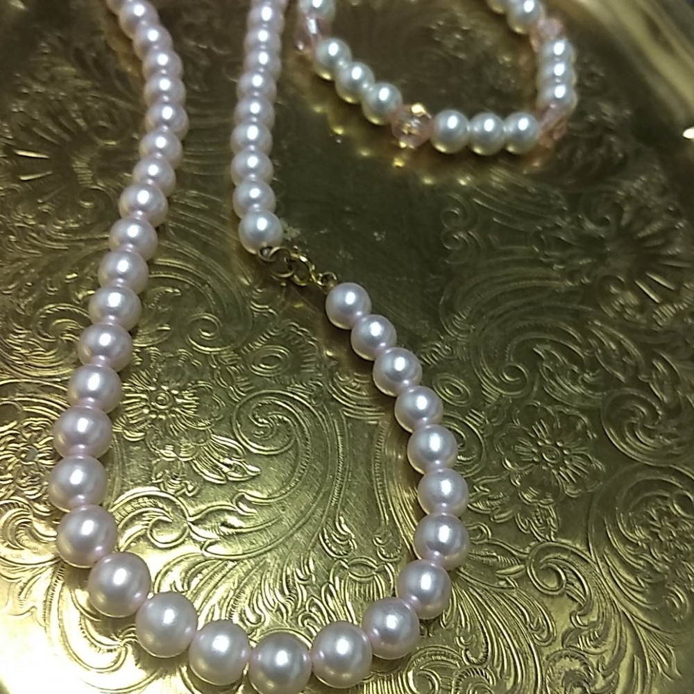 Jewelry - Picture 3 of 6